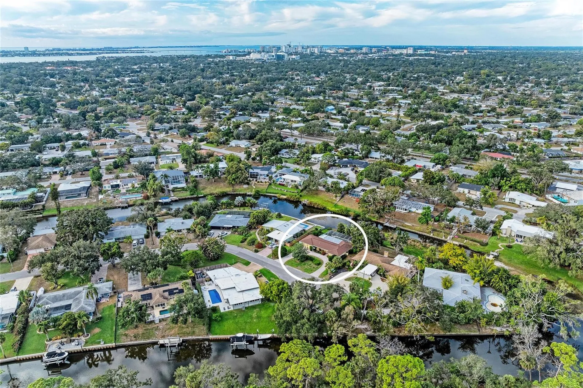 3310 Mineola Drive Sarasota FL 34239