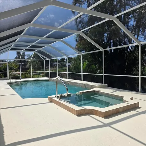 3310 Mineola Drive Sarasota FL 34239