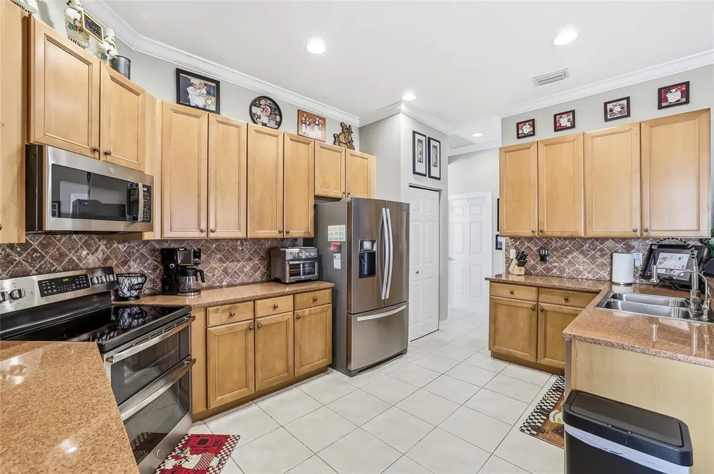 15767 Crystal Waters Drive Wimauma FL 33598