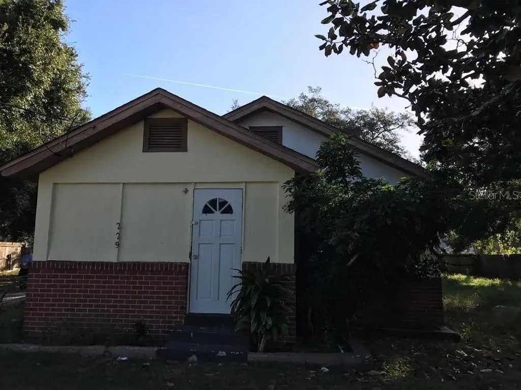 229 S Candler Avenue Orlando FL 32835