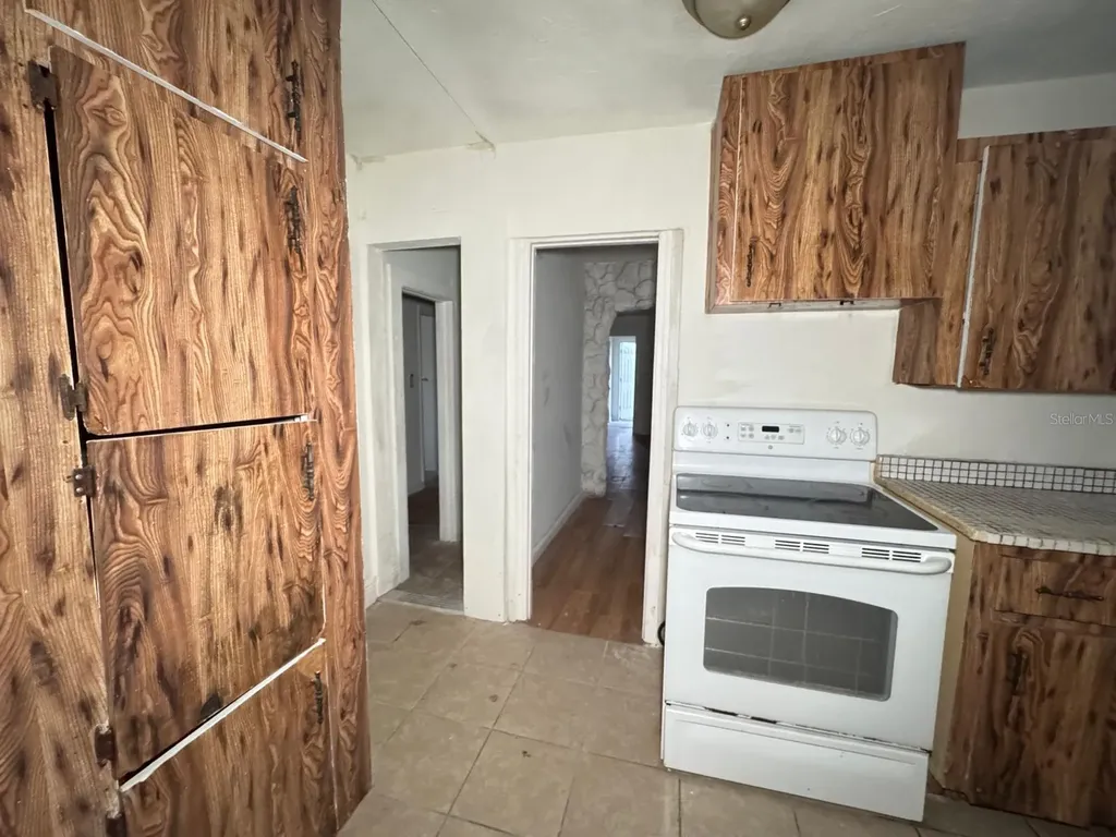 229 S Candler Avenue Orlando FL 32835