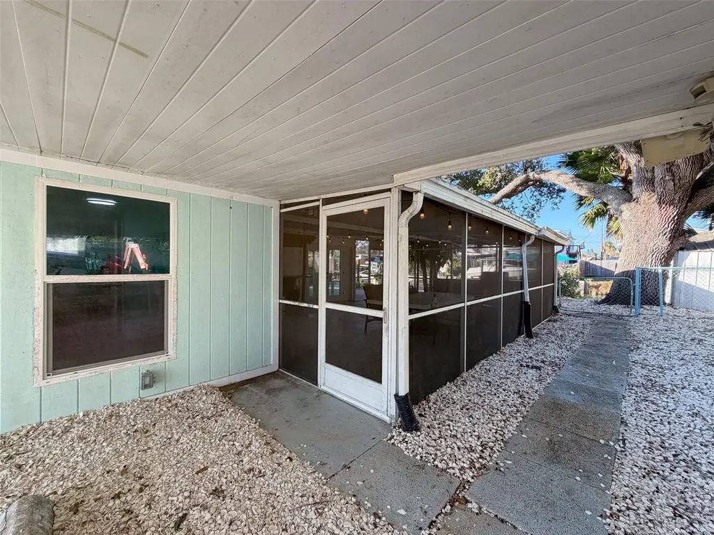 6827 Sanderling Lane Hudson FL 34667
