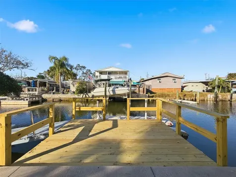 6827 Sanderling Lane Hudson FL 34667