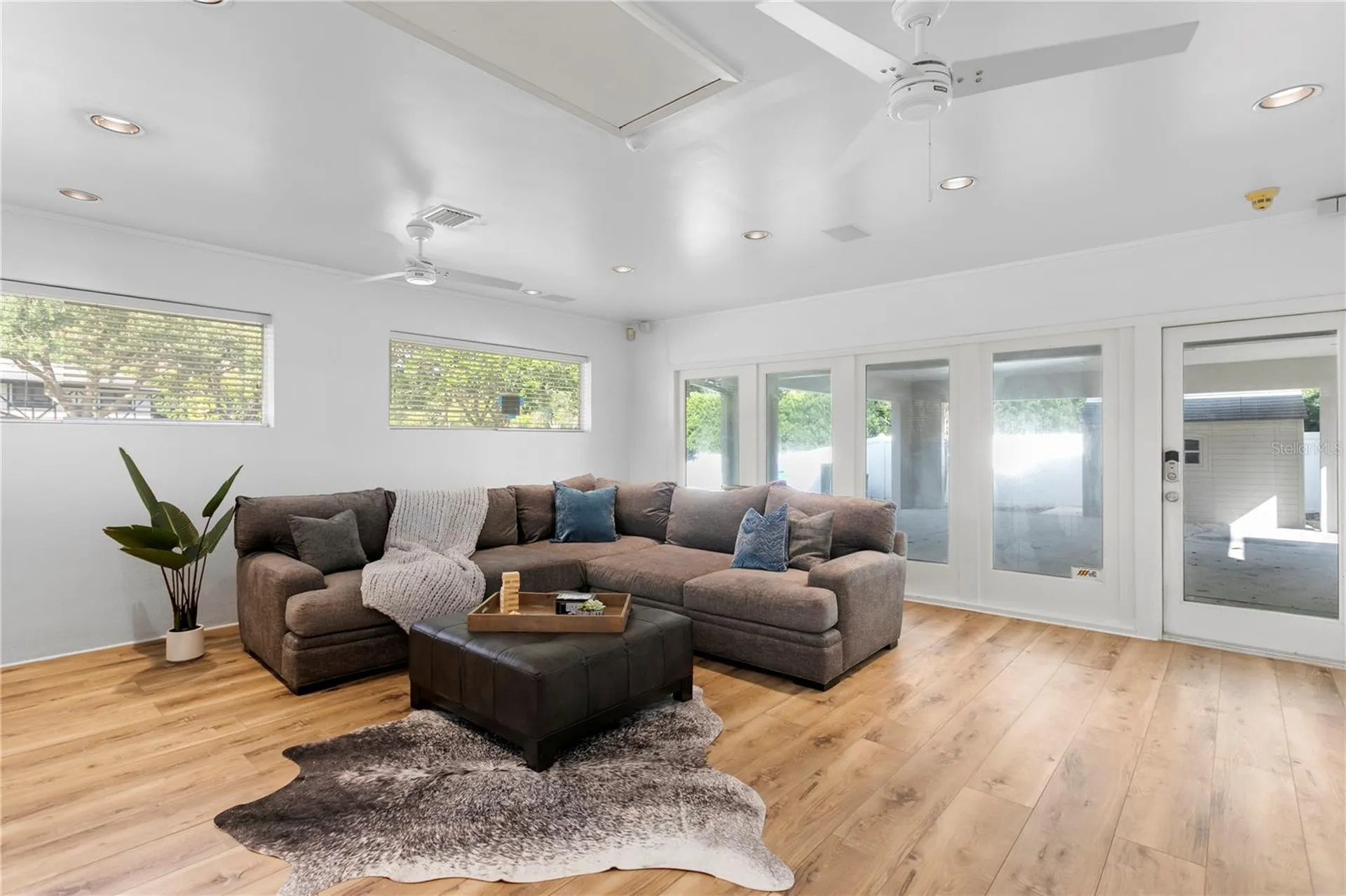 12915 Golf Crest Terrace Tampa FL 33618