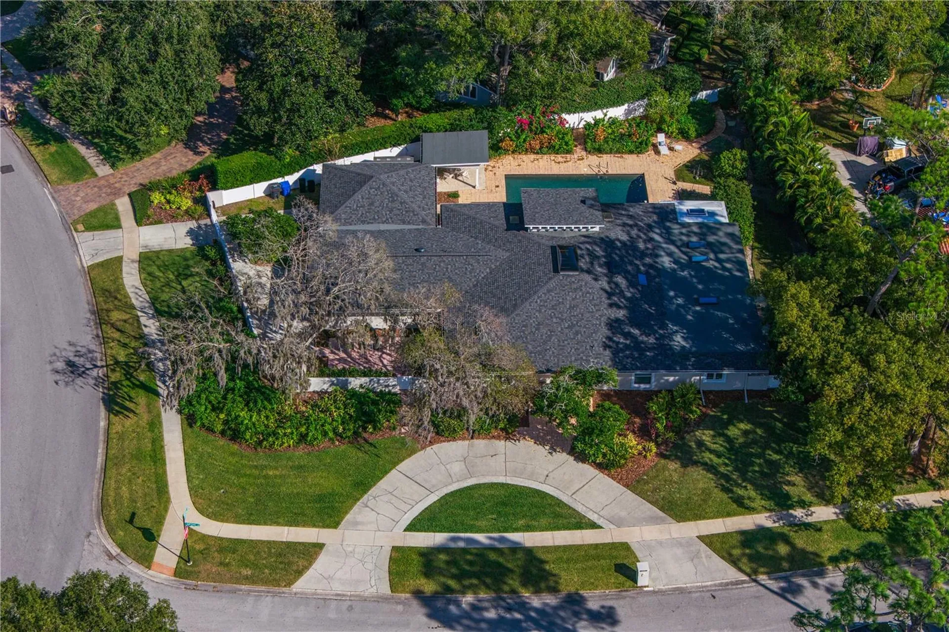 12915 Golf Crest Terrace Tampa FL 33618