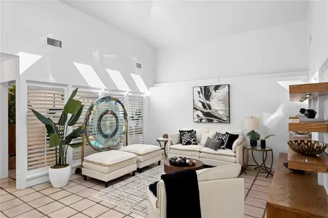 12915 Golf Crest Terrace Tampa FL 33618