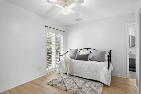 12915 Golf Crest Terrace Tampa FL 33618