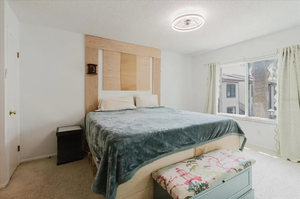 428 Moorings Cove Drive Tarpon Springs FL 34689