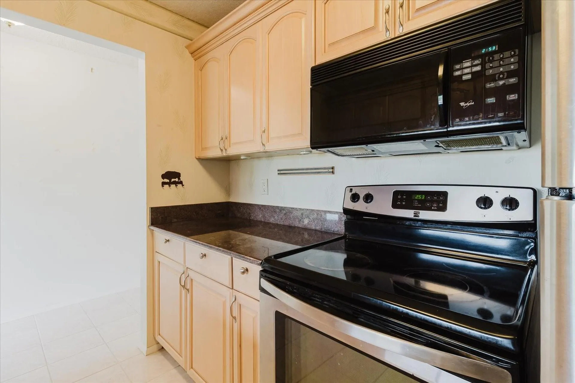 428 Moorings Cove Drive Tarpon Springs FL 34689