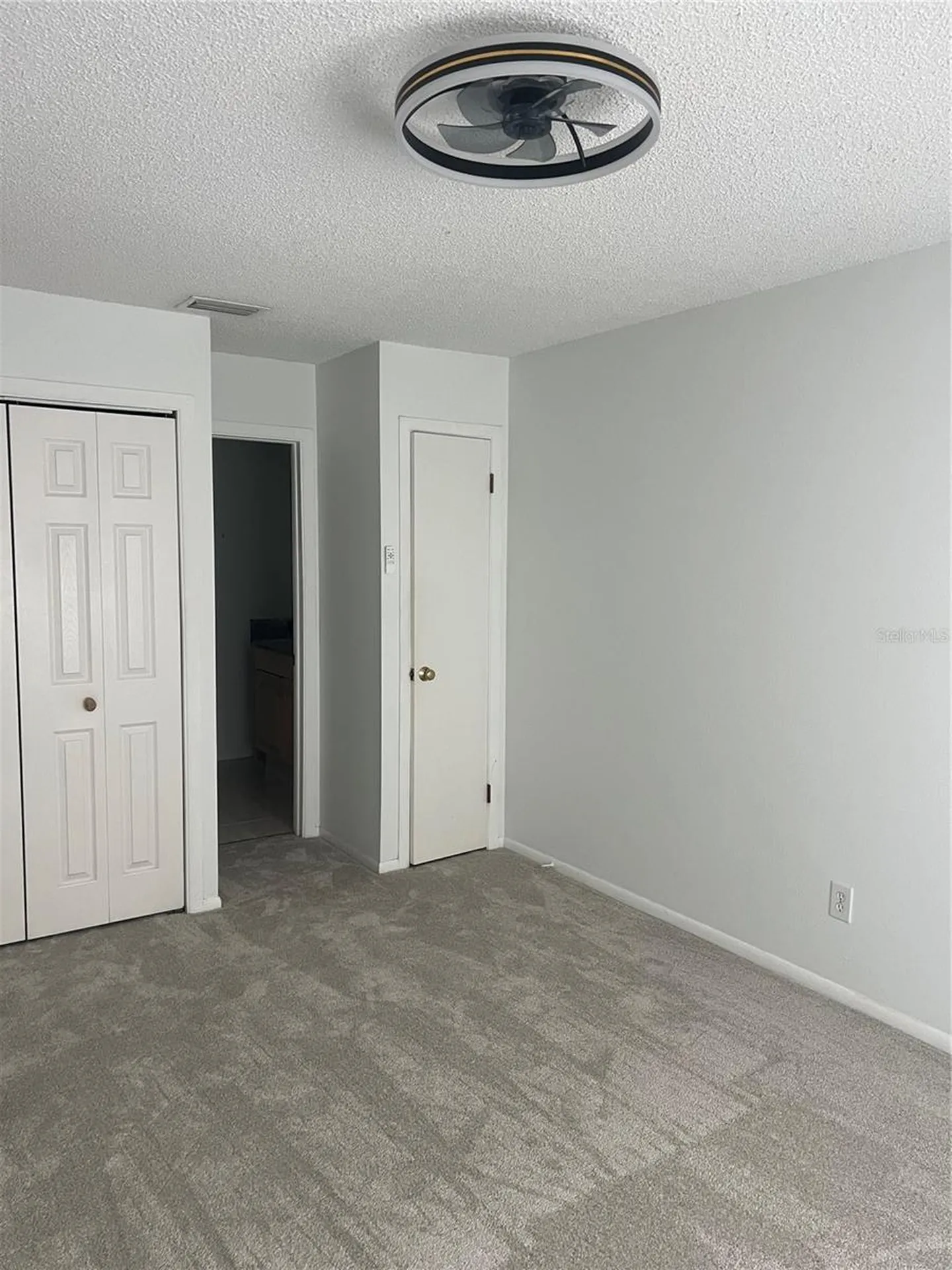 428 Moorings Cove Drive Tarpon Springs FL 34689