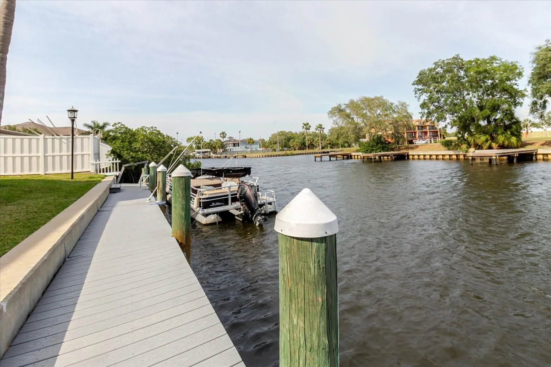 428 Moorings Cove Drive Tarpon Springs FL 34689