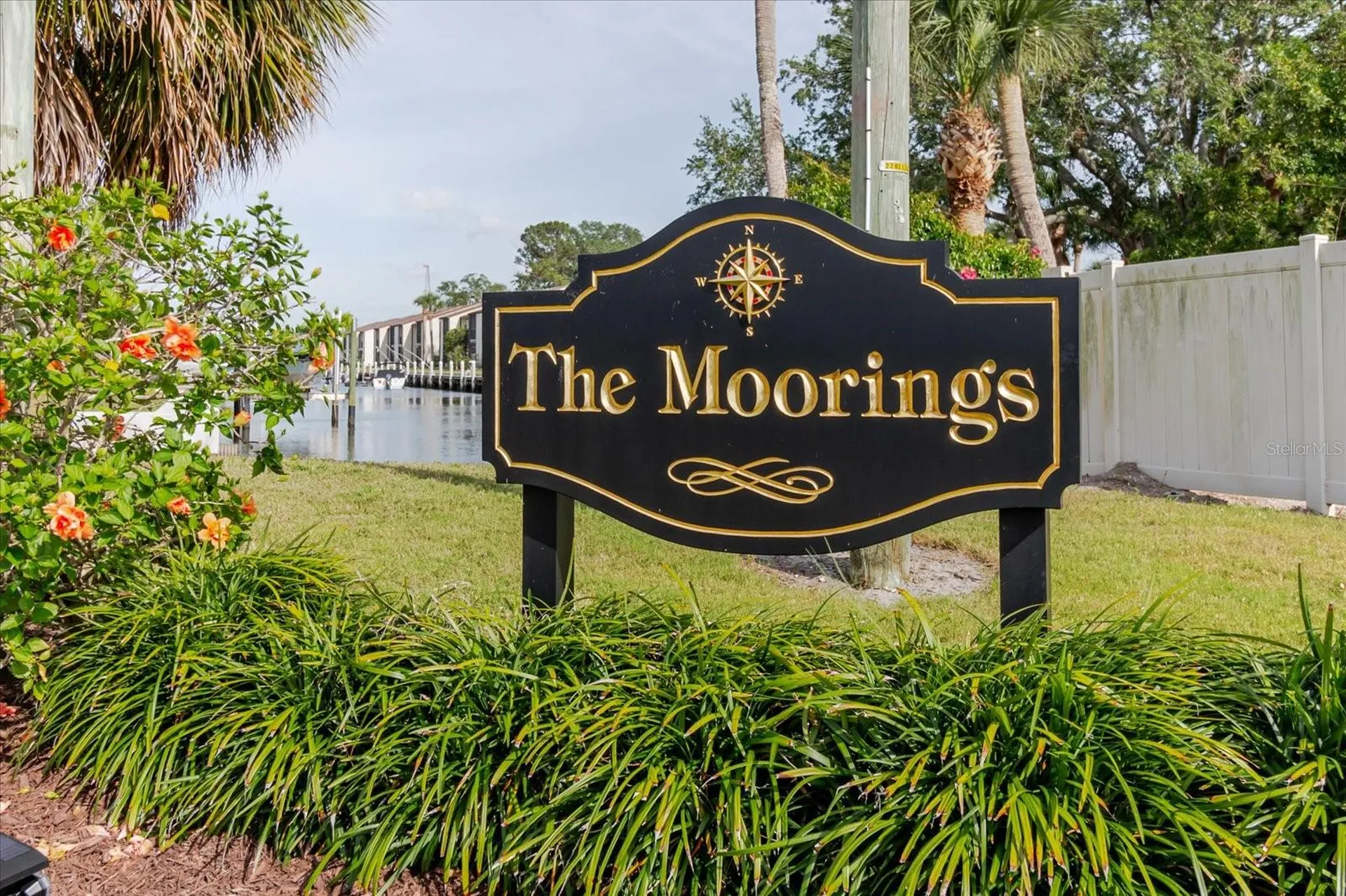 428 Moorings Cove Drive Tarpon Springs FL 34689