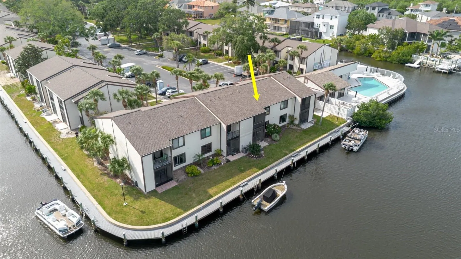 428 Moorings Cove Drive Tarpon Springs FL 34689