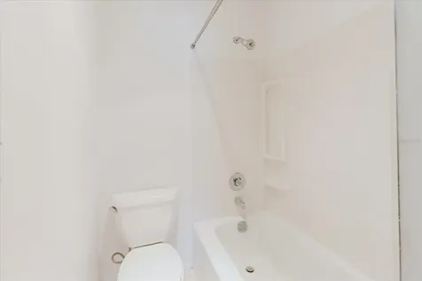 428 Moorings Cove Drive Tarpon Springs FL 34689