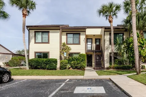 428 Moorings Cove Drive Tarpon Springs FL 34689