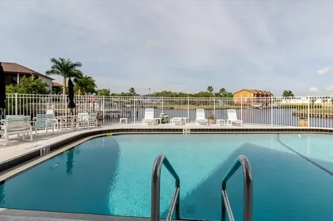 428 Moorings Cove Drive Tarpon Springs FL 34689