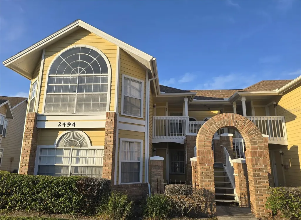 2494 Sweetwater Club Circle Kissimmee FL 34746