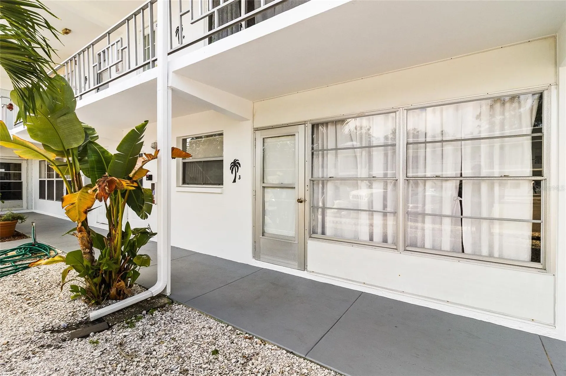 1221 Drew Street Clearwater FL 33755