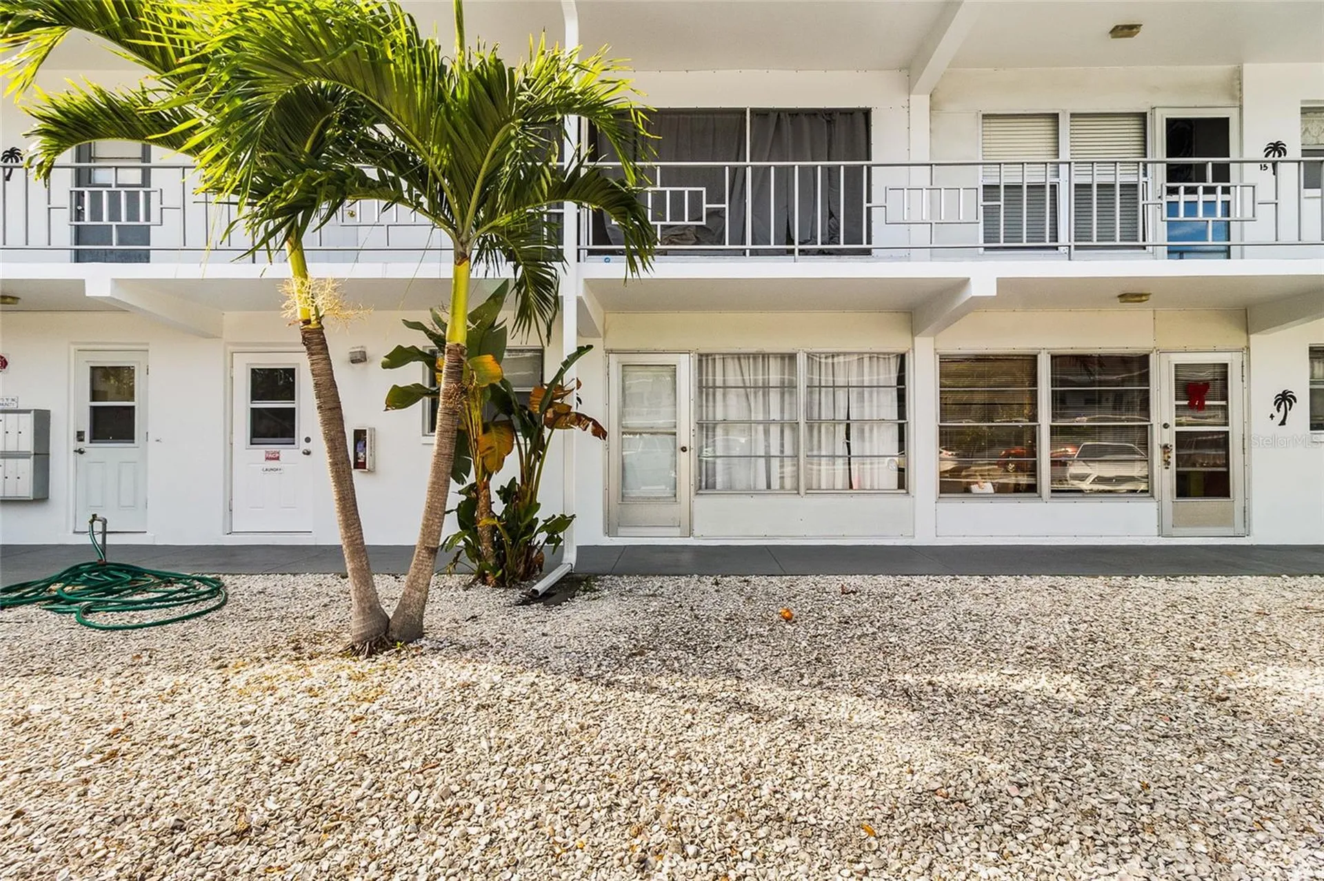 1221 Drew Street Clearwater FL 33755