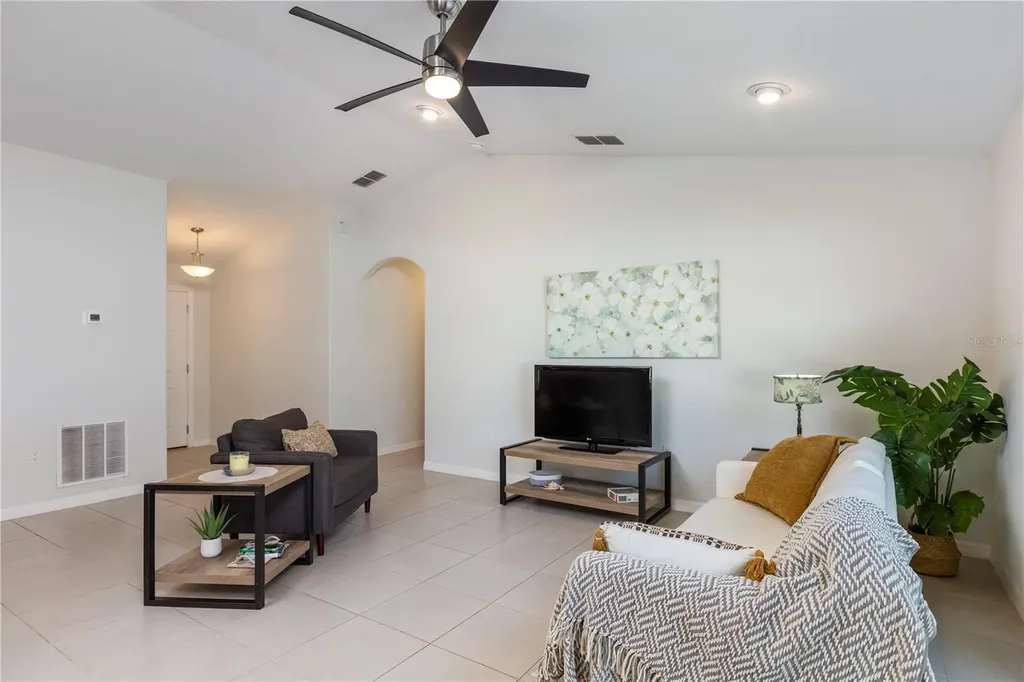 10 Rale Place Palm Coast FL 32164