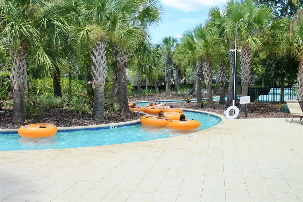 4067 Oaktree Drive Davenport FL 33837