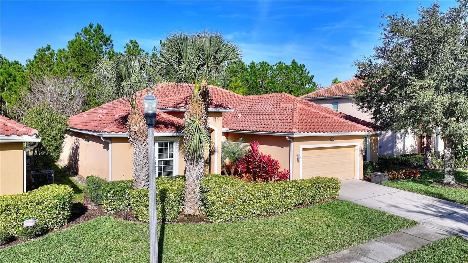 4067 Oaktree Drive Davenport FL 33837