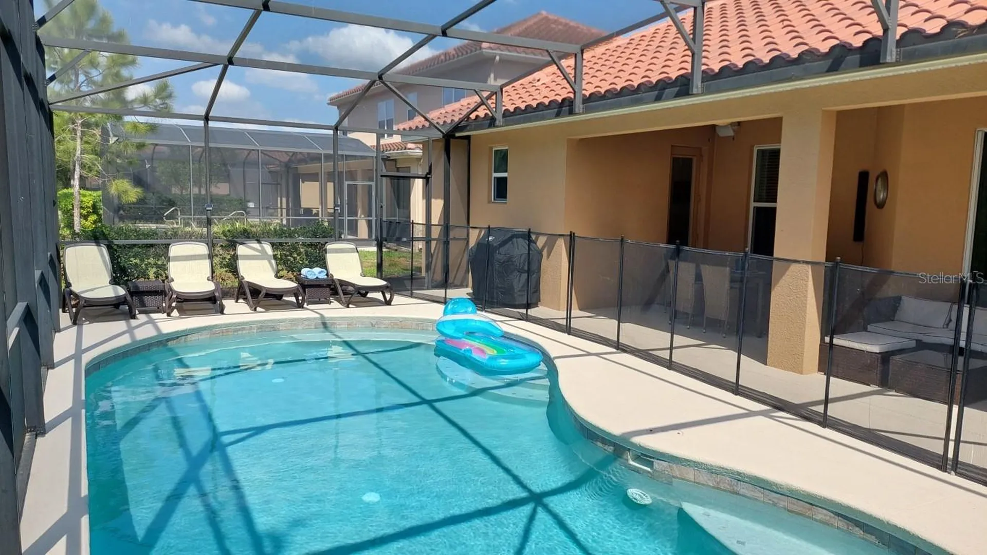 4067 Oaktree Drive Davenport FL 33837