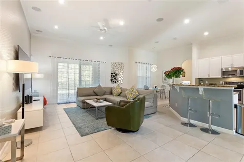 4067 Oaktree Drive Davenport FL 33837