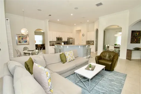 4067 Oaktree Drive Davenport FL 33837