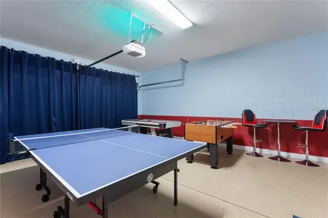 4067 Oaktree Drive Davenport FL 33837