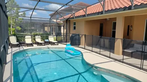 4067 Oaktree Drive Davenport FL 33837