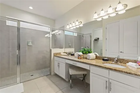 4067 Oaktree Drive Davenport FL 33837