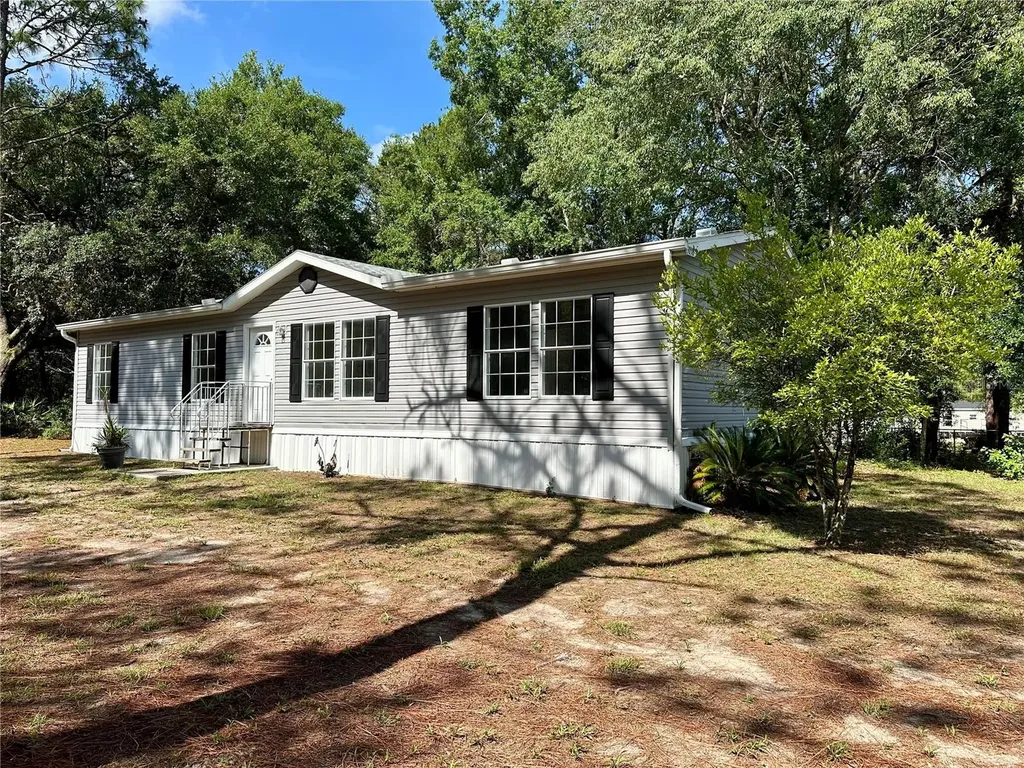 19050 SW 49th Place Dunnellon FL 34432