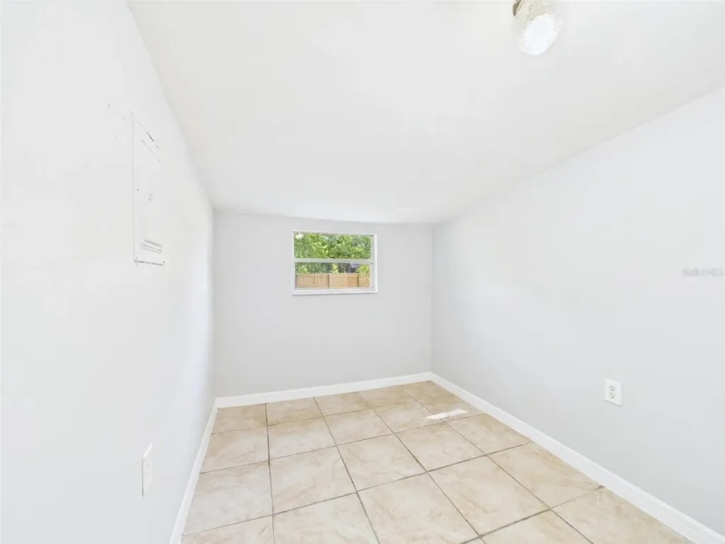 348 Gordon Avenue Lake Wales FL 33859