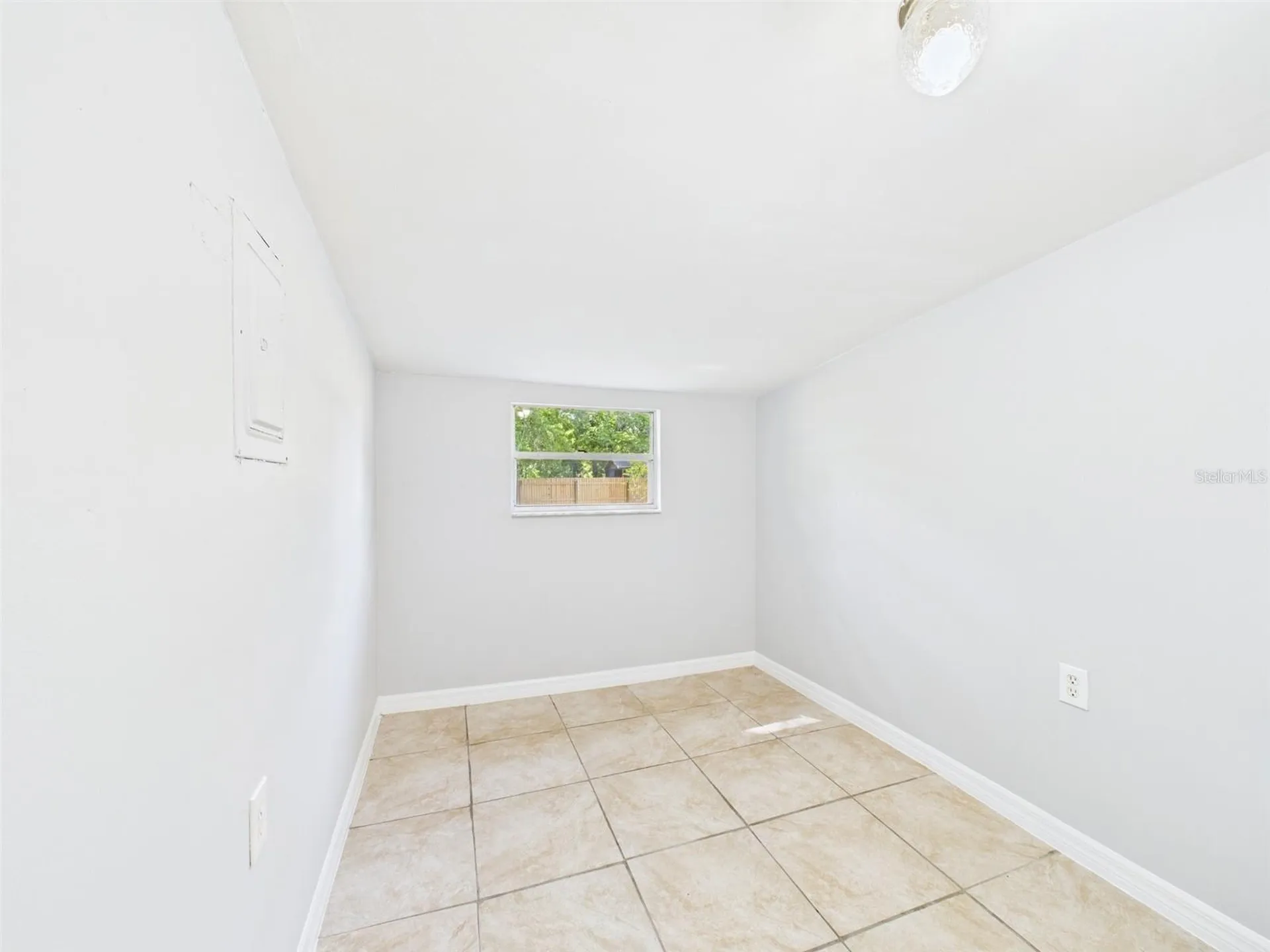 348 Gordon Avenue Lake Wales FL 33859