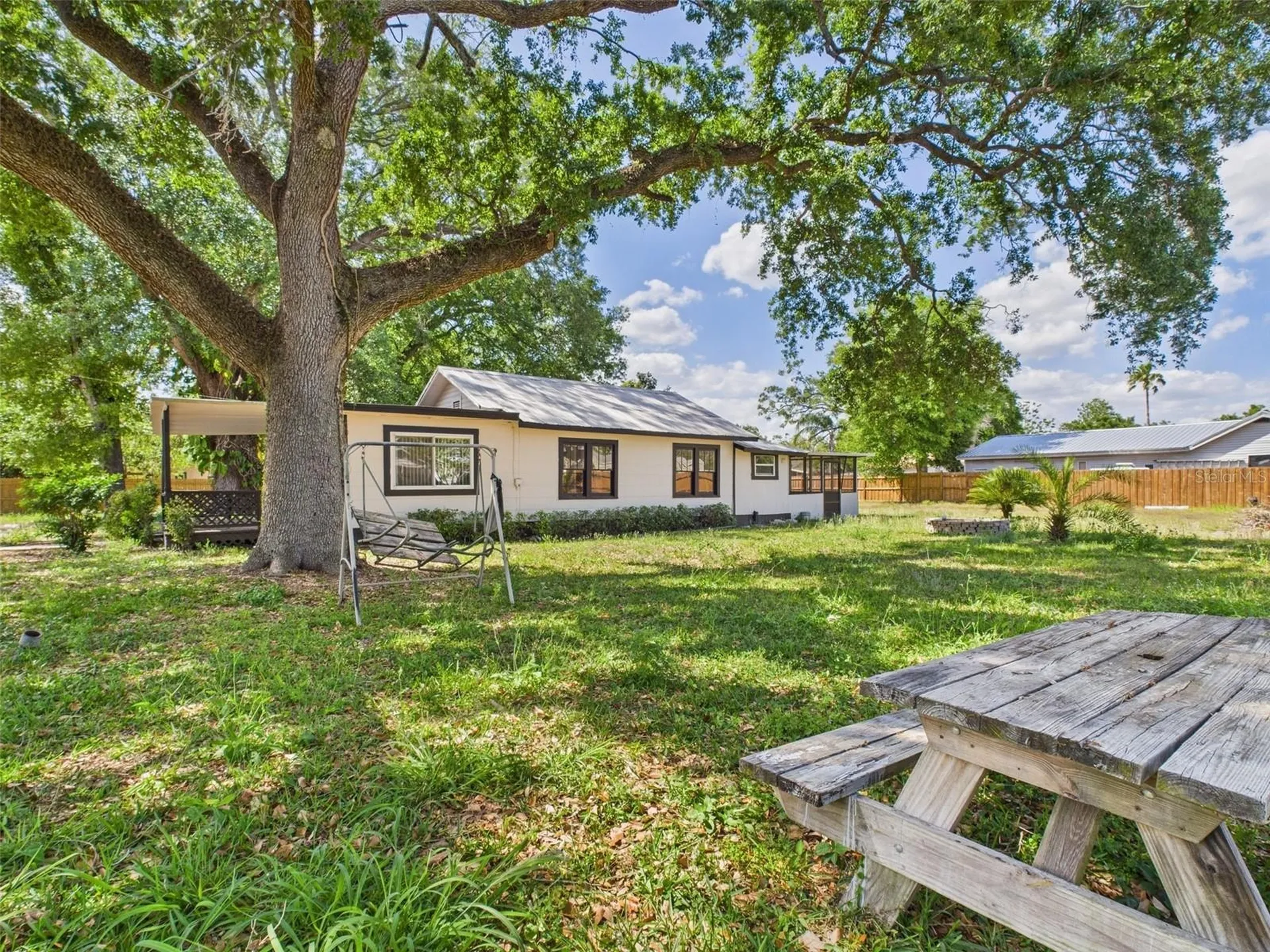 348 Gordon Avenue Lake Wales FL 33859