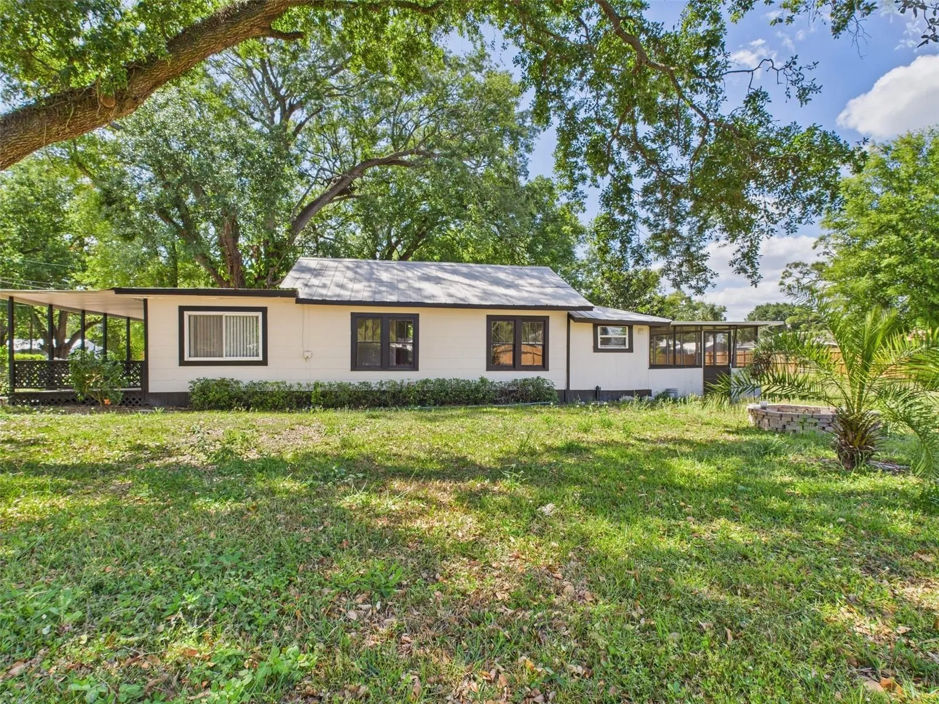 348 Gordon Avenue Lake Wales FL 33859
