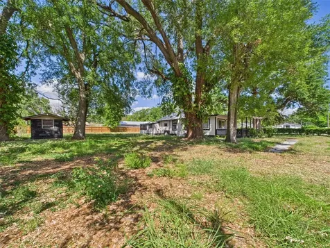 348 Gordon Avenue Lake Wales FL 33859