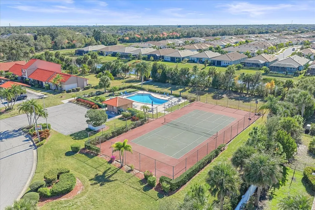 6650 Draw Lane Sarasota FL 34238