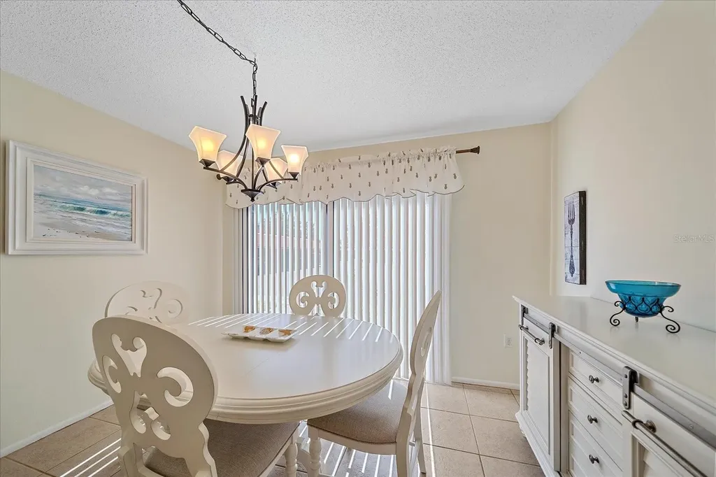 6650 Draw Lane Sarasota FL 34238