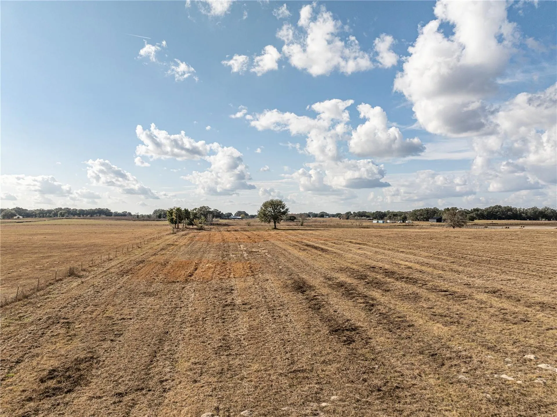 County Road 101 Oxford FL 34484