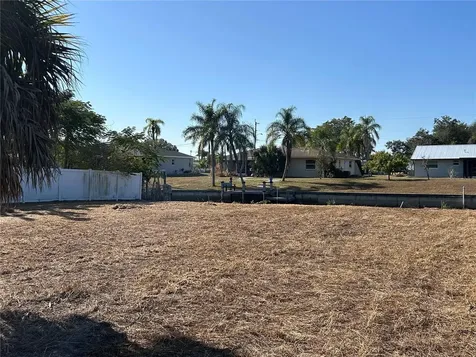 3285 Santa Barbara Drive Punta Gorda FL 33983