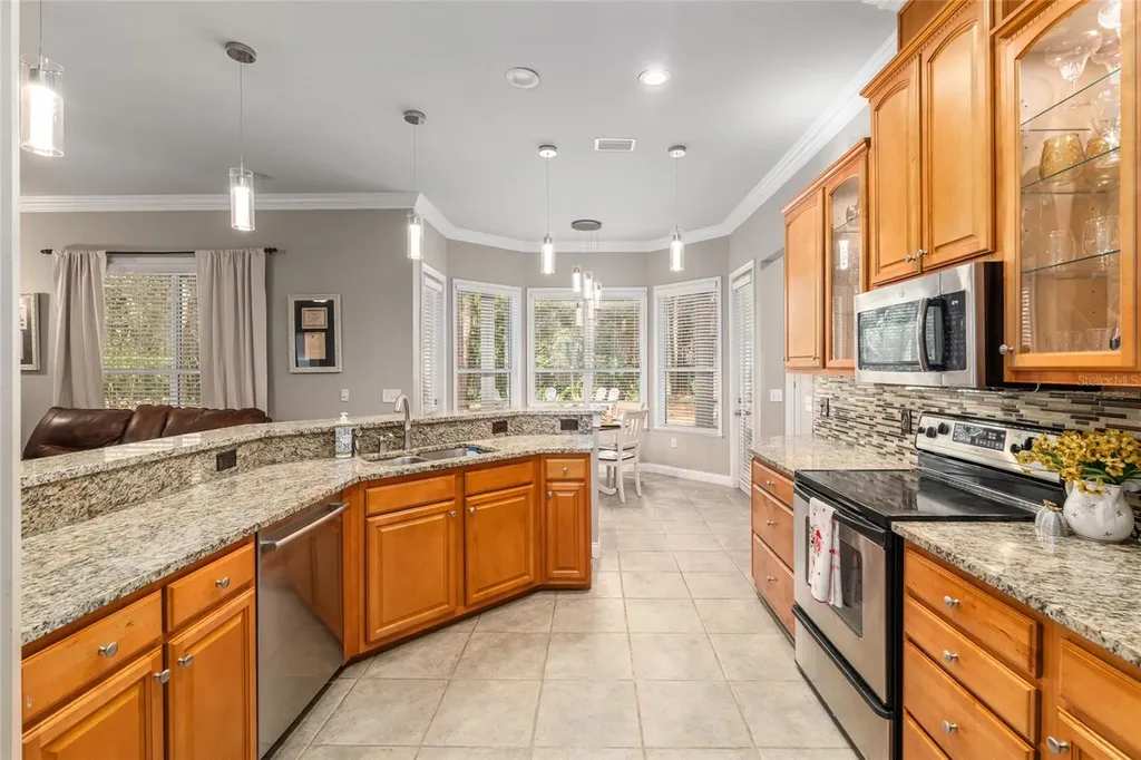 9802 SW 24th Road Gainesville FL 32608