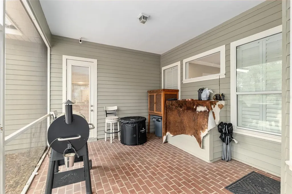 9802 SW 24th Road Gainesville FL 32608