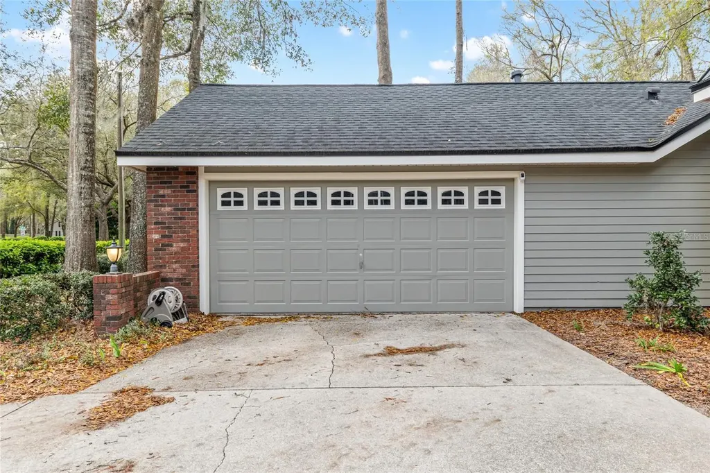 9802 SW 24th Road Gainesville FL 32608