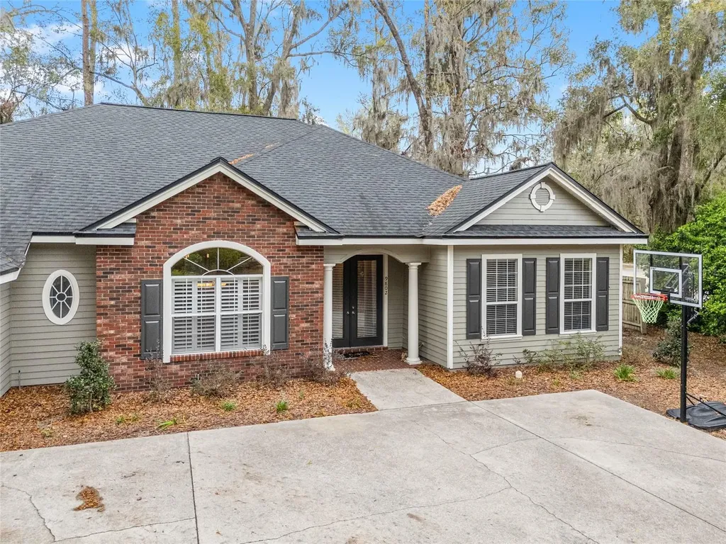 9802 SW 24th Road Gainesville FL 32608