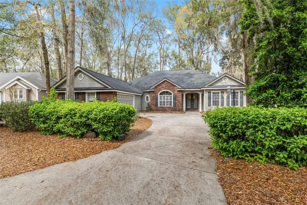 9802 SW 24th Road Gainesville FL 32608