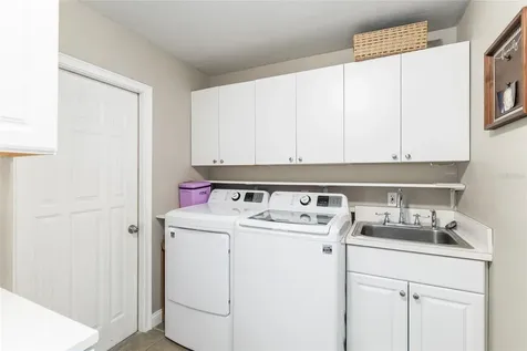 9802 SW 24th Road Gainesville FL 32608