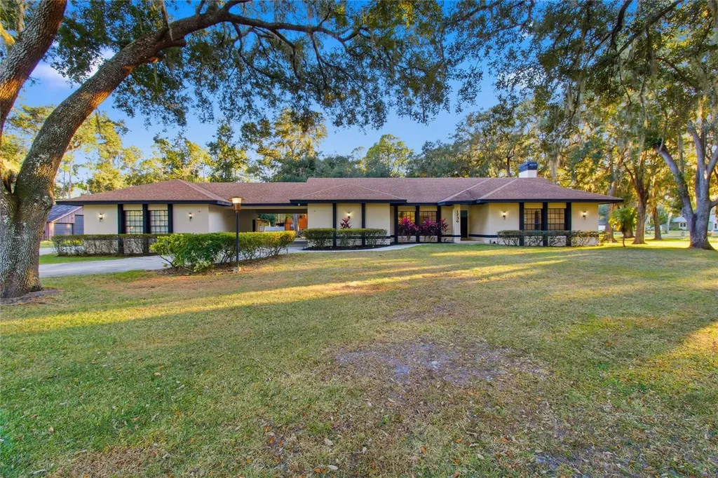 1736 Itchepackesassa Drive Lakeland FL 33810