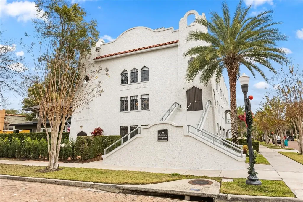 601 E Ridgewood Street Orlando FL 32803